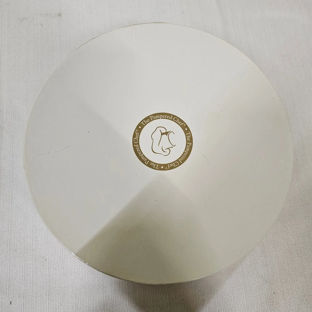 Pampered Chef Set of 4 Appetizer Plates White Gold Stars‎ Swirls Celebration 8in